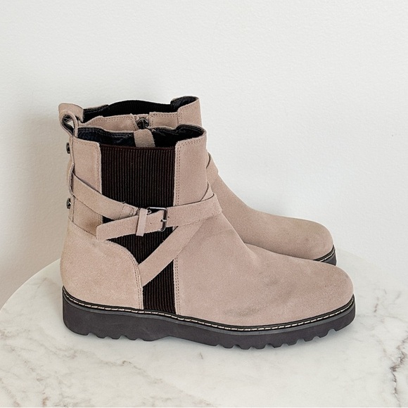 NEW Donald Pliner Suede Captain Bootie Mushroom Size 9.5 - Picture 6 of 7